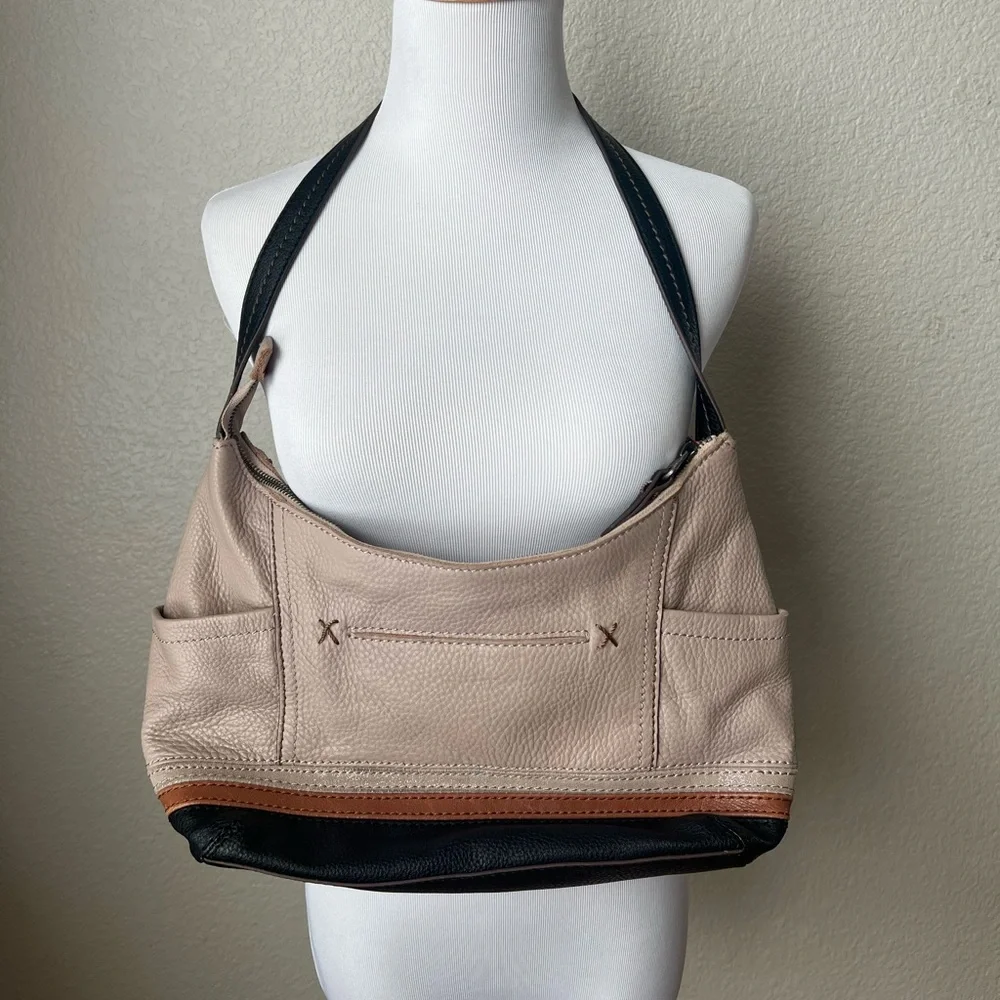 The Sak Black and Tan Hobo Bag - Picture 4 of 7